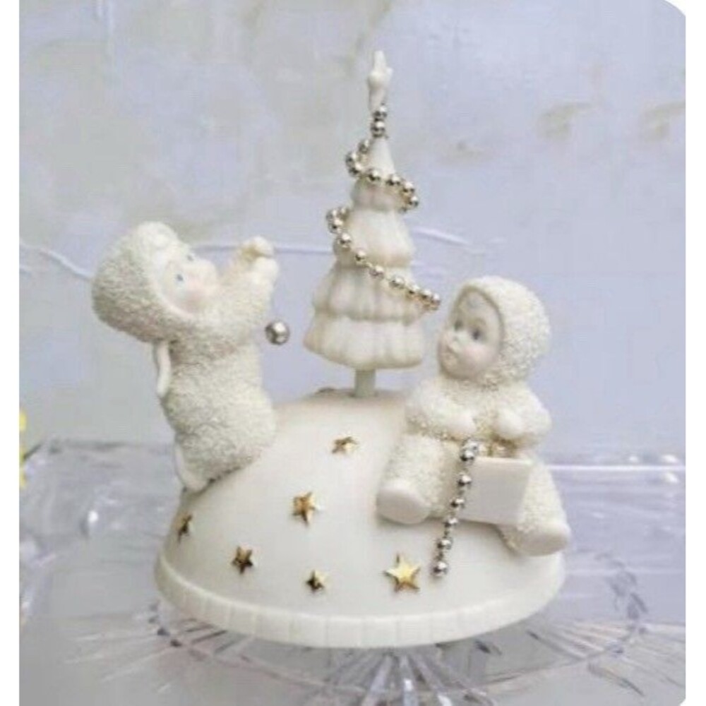 Department 56 Snowbabies "Trimming the Tree" Revolving Musical Boxed Music Box